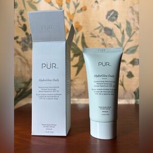 Moisturizing Sunscreen